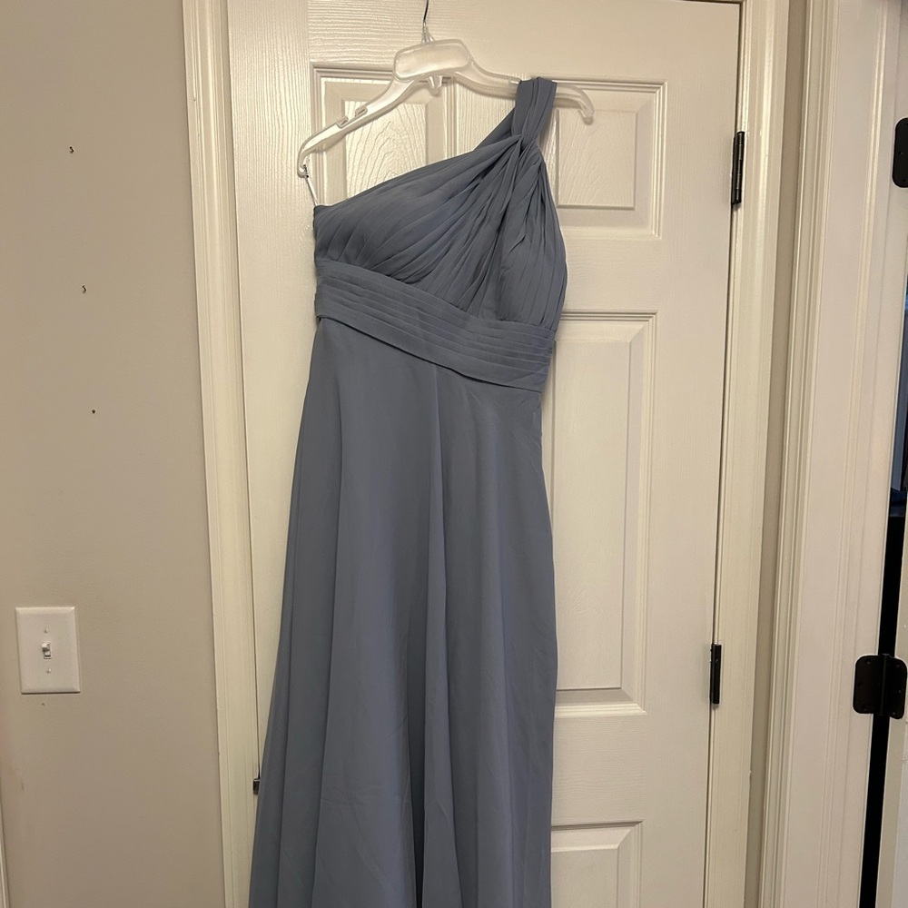Elegant One-Shoulder Gray Dress